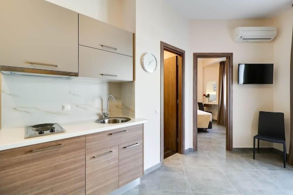 Hotel Continent Gagra Luaran gambar