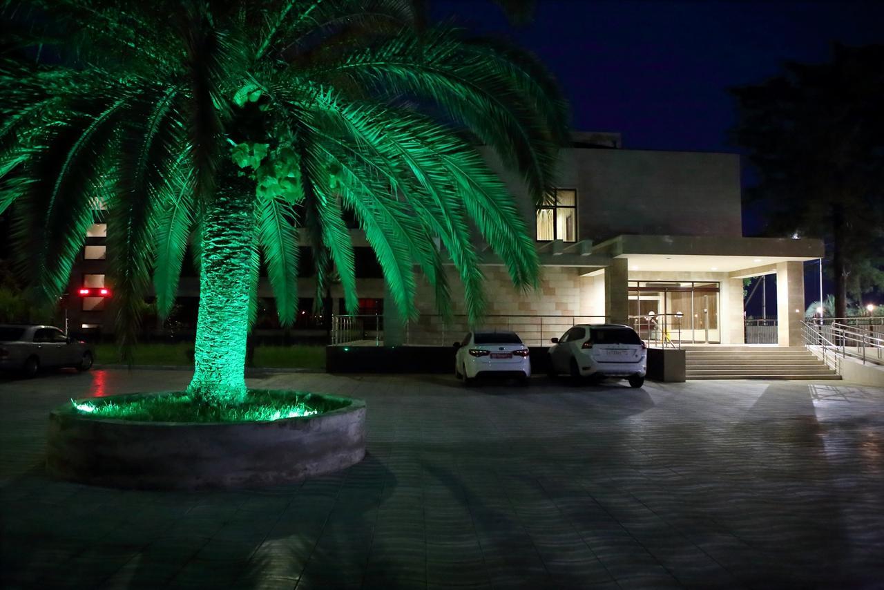 Hotel Continent Gagra Luaran gambar